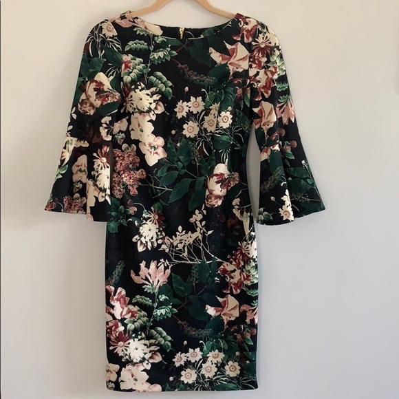 Petite Floral Bell-Sleeve Sheath Dress - Picture 2 of 4